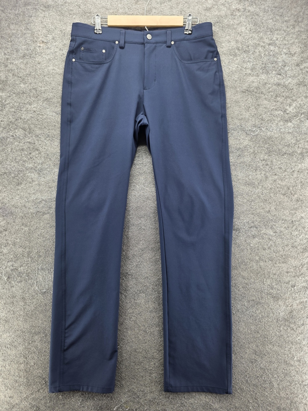 Greg Norman Pants Mens 32x32 Blue Stretch Twill Khakis Golf Performance Casual